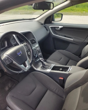 Volvo XC 60 cena 53900 przebieg: 327000, rok produkcji 2015 z Sanok małe 79